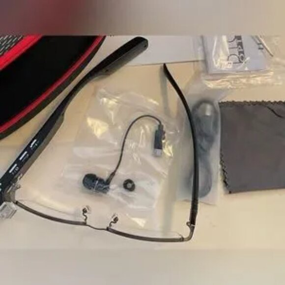 DigiOptix - 1080P HD CAMERA BLUETOOTH EYE GLASSES Spy MOTUS SMART 16GB 12 MP NEW - Picture 6 of 12